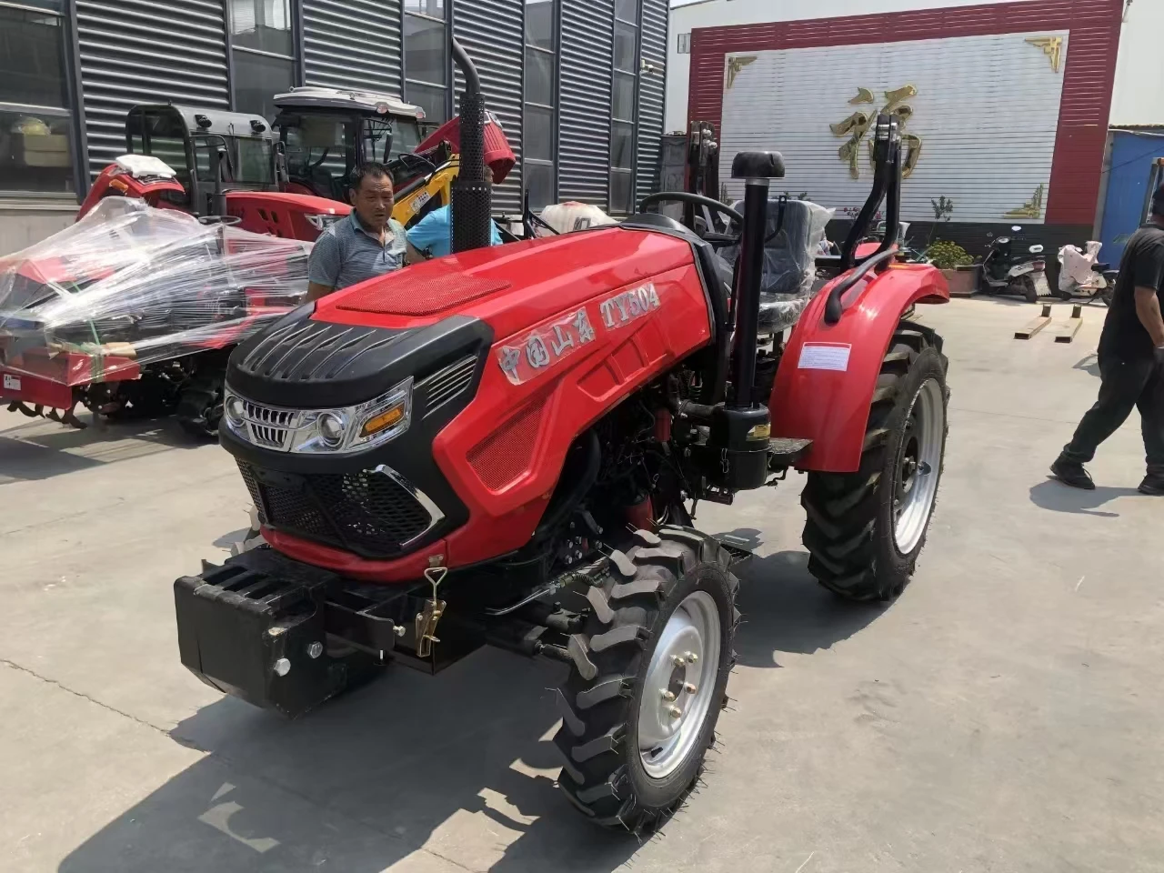 أفضل بيع 50hp جرار صغير 4WD حد - مراجعة Agriculture Farming Types وسعره
